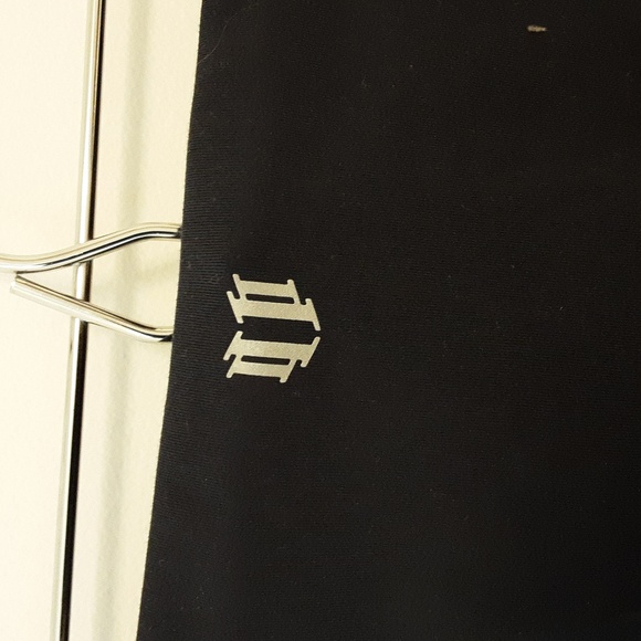 Eleven by Venus Williams - Sports Bra & Leggings - Picture 14 of 17